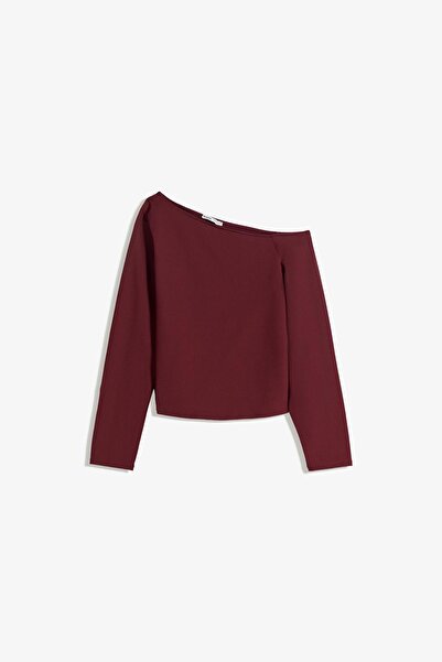 Bershka Long-sleeve T-shirt with asymmetric neckline