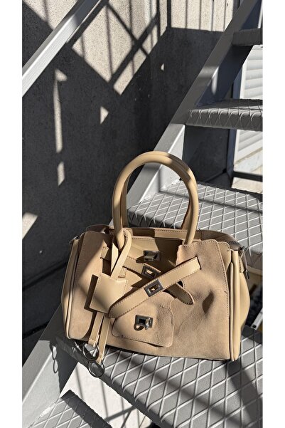 Eataly Shoes حقيبة جابرييل الجلدية البيج مع إكسسوارات فضية