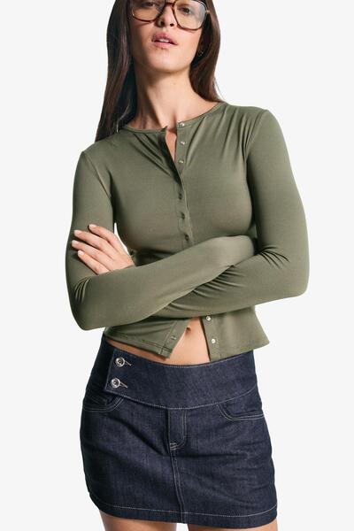 Bershka Long sleeve T-shirt with buttons