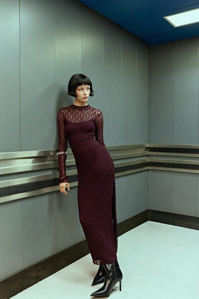 Bershka Blonde lace long-sleeve midi dress