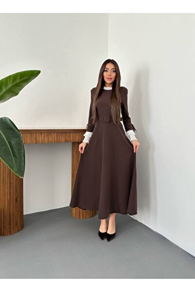 Lady Pixie Φόρεμα με πλισέ λαιμόκοψη και μανίκια με ζώνη