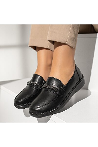 Modlet.ro Women's black casual shoes with metallic details MOD09983