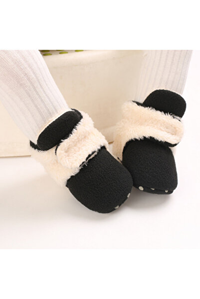 Superbaby Cream and black plush booties for babies