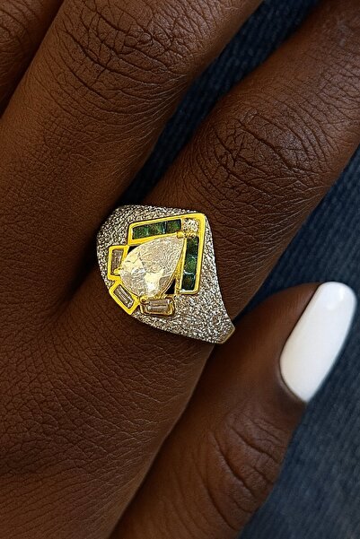 TAKIŞTIR خاتم قابل للتعديل بتفاصيل حجر ذهبي اللون