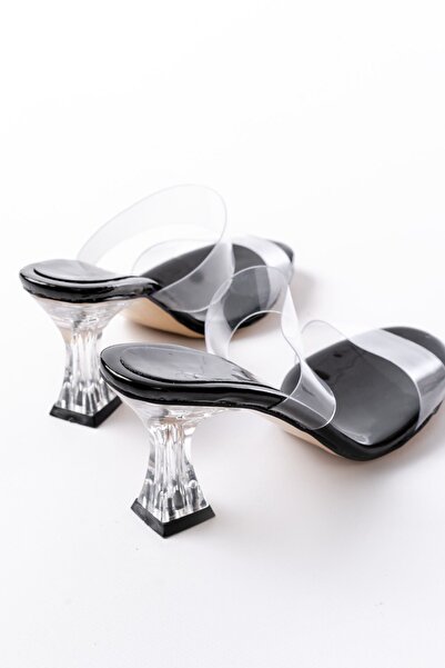 Budi S-618 Black Patent Leather Double Strap Heeled Women's Slippers