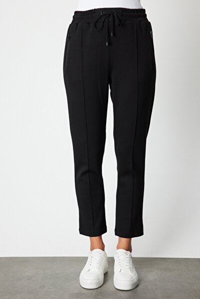 ON Γυναικείο παντελόνι με φερμουάρ με στενό πόδι 66914 Μαύρο