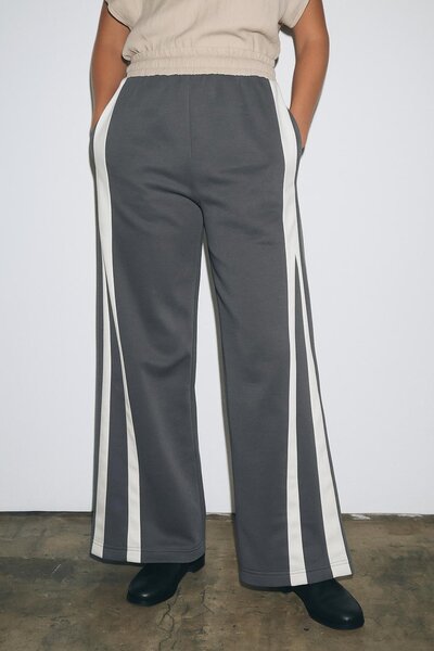 HAKKE White Stripe Detail Stylish and Trendy Wide Leg Pants