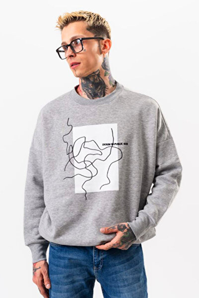 Denim Republic Men's Oversize Gray Sweatshirt with Cotton Print Detail