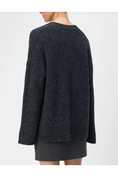 Object sweater, gray