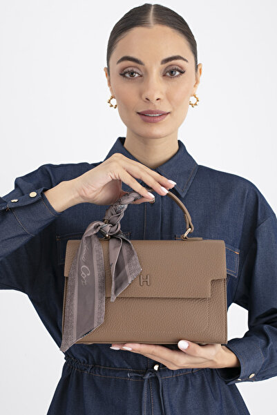 Matthew Cox Women's Arm Bag Taba Byn2420