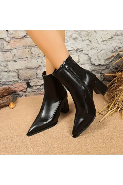 ELEVAM Kadın Bilek Boy Sivri Burun Kalın Topuklu Bot