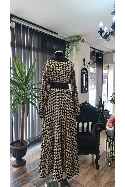 makbuleofficial Siyah Pamuk Saten,Kazayağı Desenli ,Önden Düğmeli Tesettür Elbise