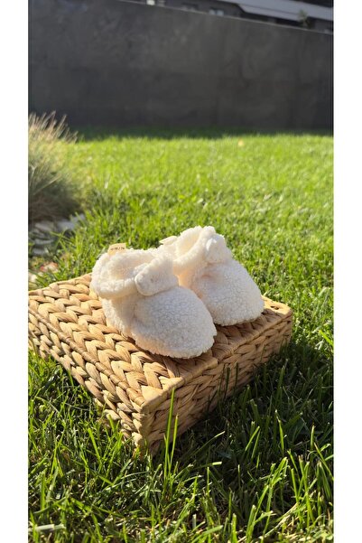 BabyDia Lamb Fabric Non-Slip Sole Booties