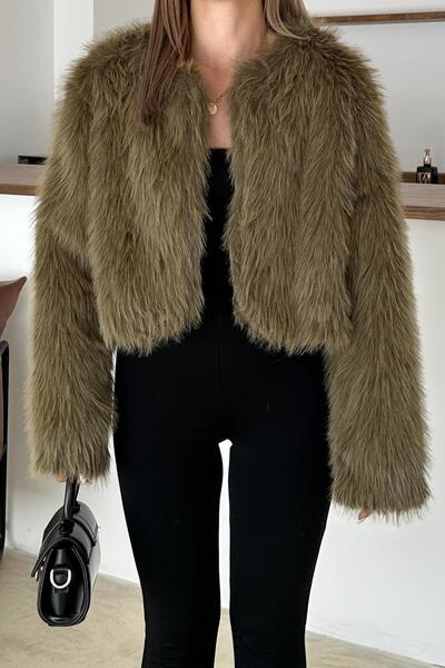 Olcay Zero Collar Crop Faux Fur Jacket Khaki 1014