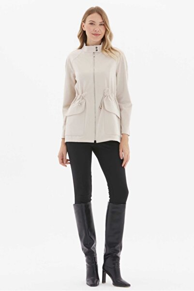 Selen Giyim Dik Yaka Beli Büzgülü Kapak Cep Trençkot