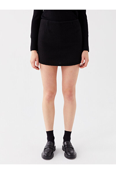 LC Waikiki Özmarka Yeni Sezon Beli Fermuarlı Kendinden Desenli Kadın Tüvit Şort Etek