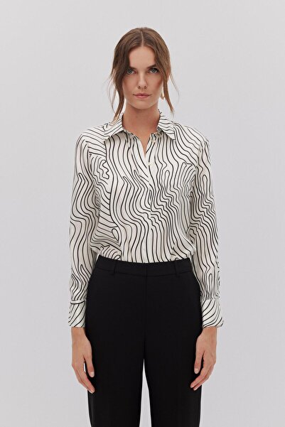 Shn SİYAH BEYAZ DESENLİ GÖMLEK