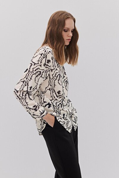 Shn SİYAH BEYAZ DESENLİ GÖMLEK