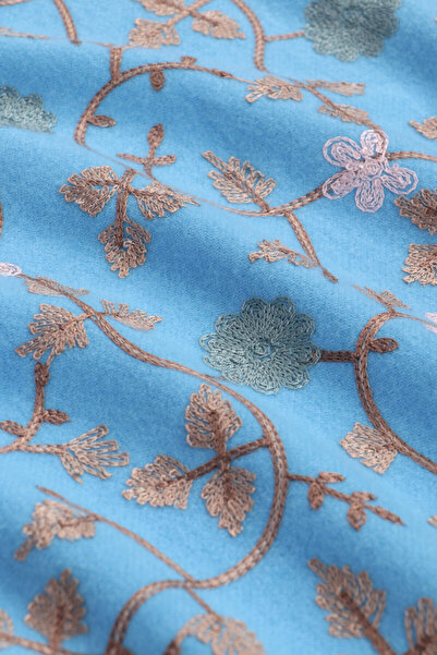 Bursa İpek Mavi Nakışlı Kışlık Şal