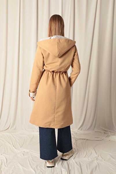 PINTORE Torino Kumaş Çizgili Garnili Kapüşonlu Kadın Camel Yağmurluk