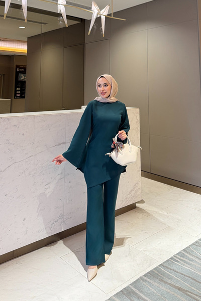 Tarzım Tuba طقم هيلين تيسيتشر الأخضر