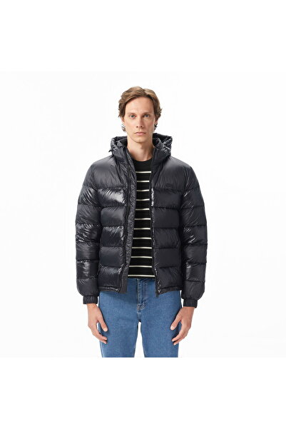 Lacoste Erkek Kapüşonlu Siyah Mont