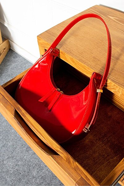Rivina Rivi Model Patent Leather Large Size Women's Baguette Bag Red