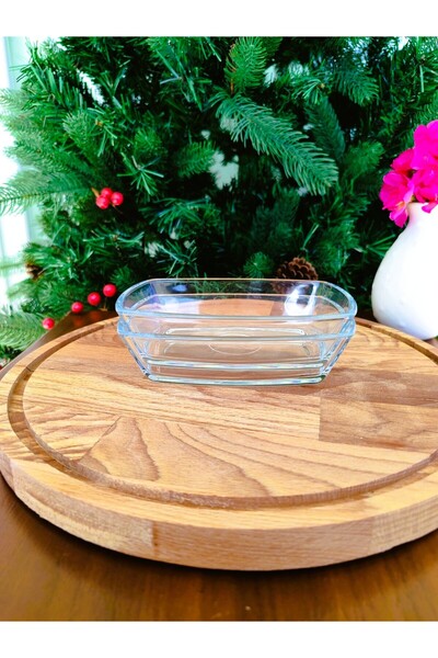 Madame Coco Bellannita Set of 2 Serving Plates, Soft Green - 10 X 14 cm