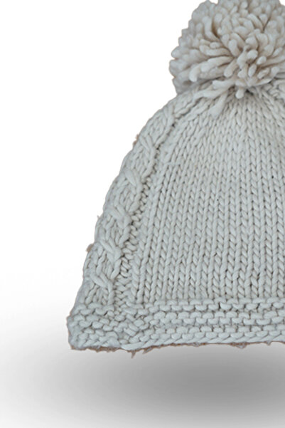 BASIC Women's tassel hat