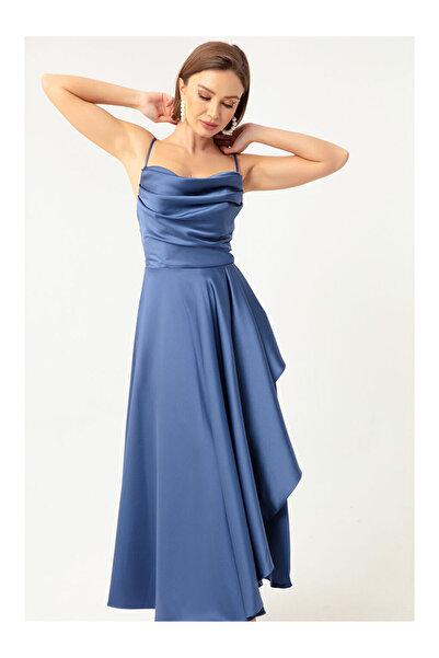 LC Waikiki Kadın İndigo Volanlı Yırtmaçlı Saten Midi Boy Abiye & Mezuniyet El...