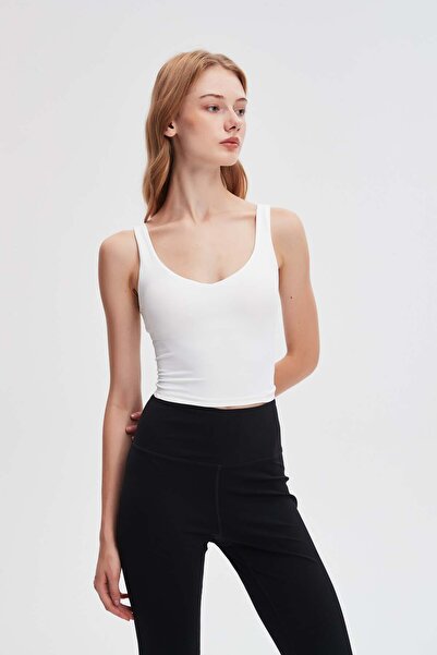 menta Solid Strappy Top