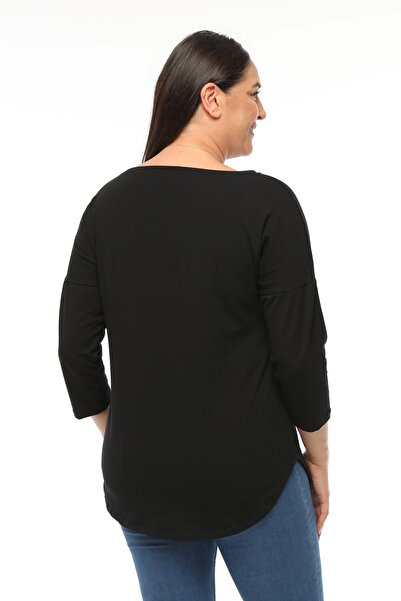 Curvy Trend Plus Size Stay Inspired Printed Wide V-Neck Half Sleeve Oval Slit Blouse