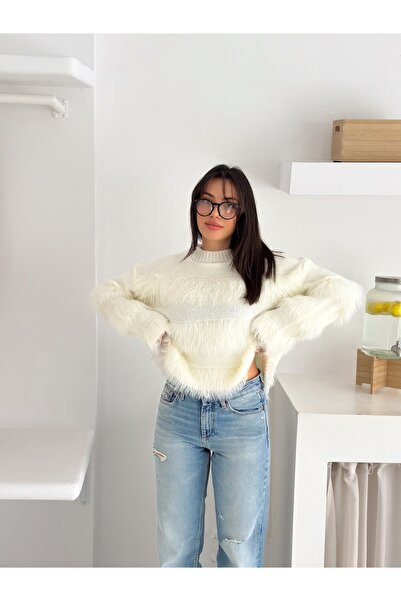 02Lady Fashion Beard Fabric Soft Texture Knitwear Sweater