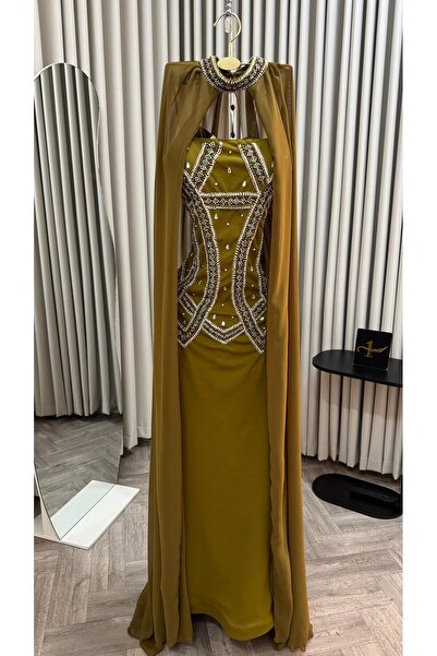 NALA FASHION Long evening dress with attached cape