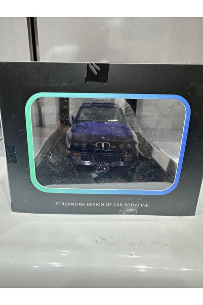 YVZ BMW M3 E30 Coupe Diecast Model Car 1:24 Openable Doors, Hood, Trunk Model