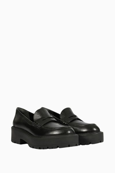 Schutz Chunky 40 Deri Penny Strap Detaylı, Kalın Tabanlı Modern ve Lüks Loafer Ayakkabı