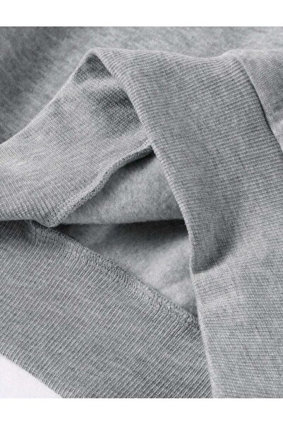 Elvino Оверсайз суитшърт с качулка – абстрактен арт дизайн на гърба