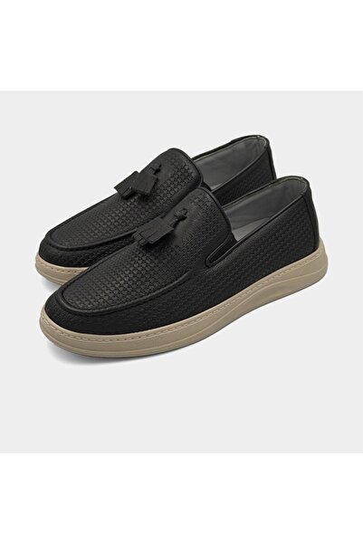 Piello Genuine leather loafers with textured finish and decorative tassels, Black