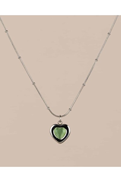 Portakal Esintisi قلادة فولوريا من حجر الأوبال على شكل قلب من الفولاذ
