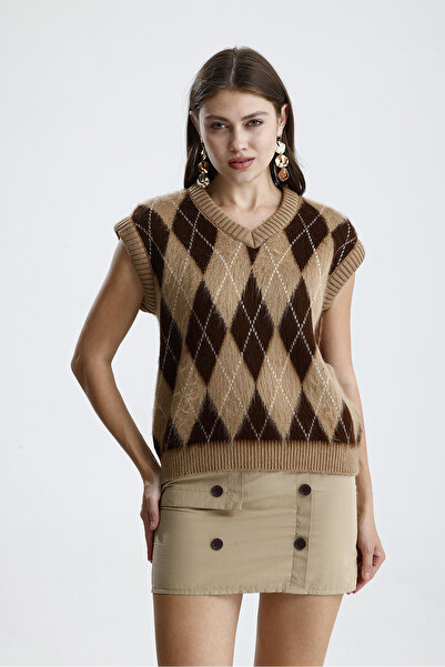 dgs look Women's Diamond Patterned Soft Knit Sweater