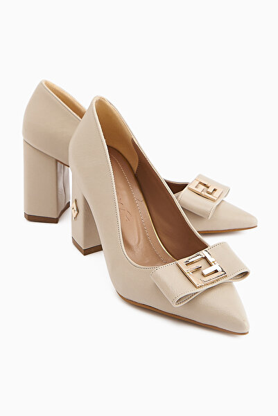 Limoya Melly Beige Buckle Thick Heeled Women's Shoes