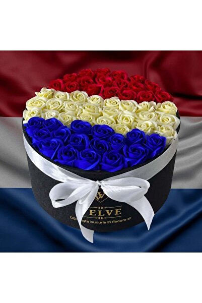 velve Aranjament floral Country, in cutie rotunda cu 55 trandafiri din sapun,...