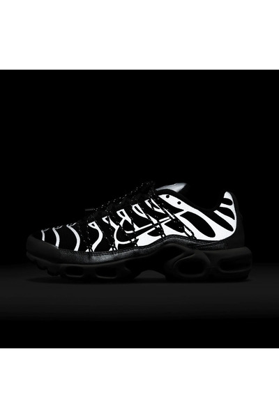 Nike Air Max Plus Lace Toggle - Black Metallic Silver (W) fd0799 001