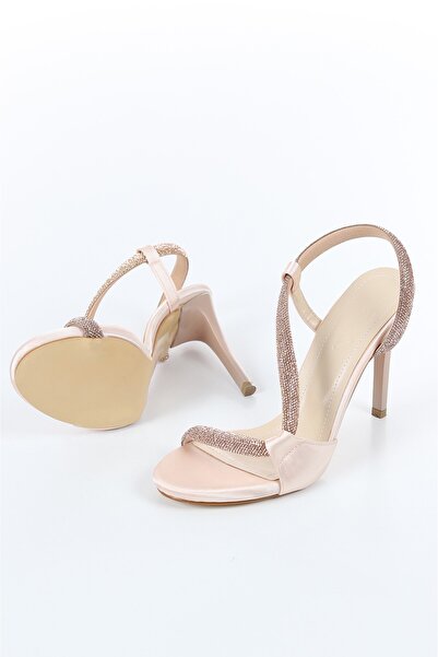 İpek Arya Stone Embroidered 10 cm Heeled Satin Evening Dress Shoes