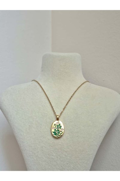 Haze Engraved Medallion Necklace