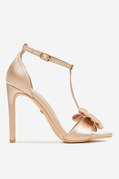 DeeZee Γυναικεία ψηλοτάκουνα πέδιλα με χαμηλό τακούνι, μπεζ στιλέτο 39