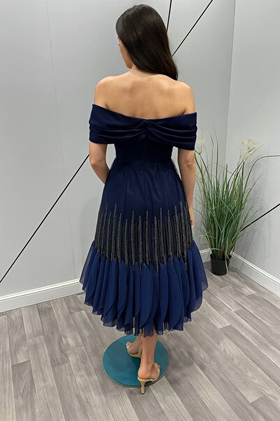 Generic Short evening dress