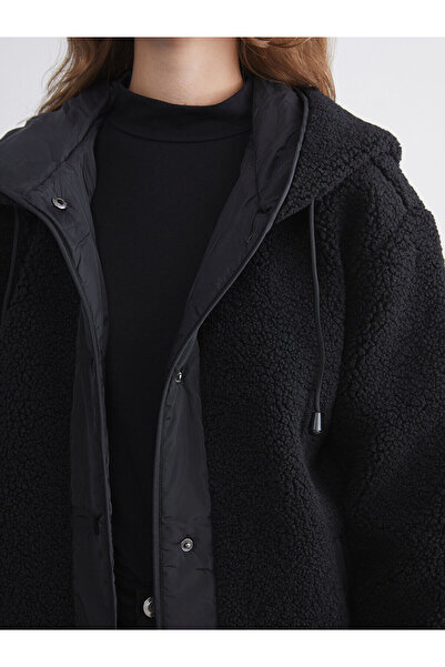 LC Waikiki Siyah Kapüşonlu Oversize Kadın Teddy Kaban