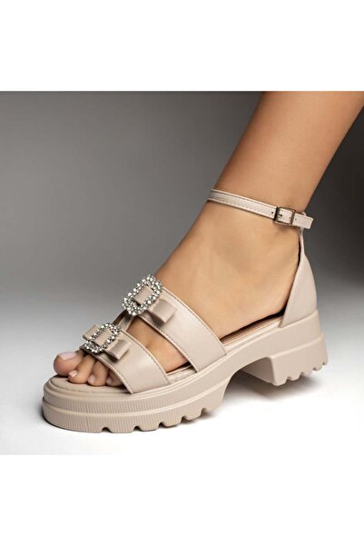 BMoD Sandale bej pentru femei cu accesoriu decorativ MOD13529