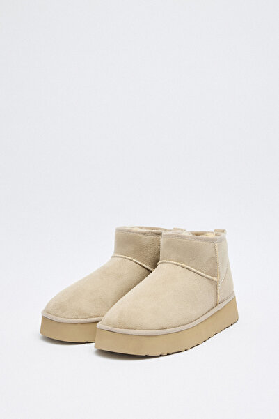 LUTVELIZADE Bot 2519 - İçi Kürklü Kalın Tabanlı Bej Süet Kadın Bot